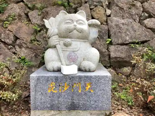 お松大権現の狛犬