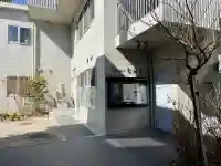 智願寺の{uncategorized: "未分類", other: "その他", undefined: "問題あり", building: "その他建物", grave: "お墓", sacred_gate: "鳥居", guardian: "狛犬", statue: "像", buddha: "仏像", history: "歴史", nature: "自然", garden: "庭園", animal: "動物", pagoda: "塔", temizu: "手水舎", mountain_gate: "山門・神門", sanctuary: "本殿・本堂", subordinate: "末社・摂社", art: "芸術", scenery: "景色", jizo: "地蔵", ema: "絵馬", goshuin: "御朱印", omikuji: "おみくじ", items: "授与品その他", amulet: "お守り", goshuincho: "御朱印帳", eats: "食事", festival: "お祭り", votive_dance: "神楽", shichigosan: "七五三参", wedding: "結婚式", experience: "体験その他", initially: "初詣", around: "周辺", anti_infection: "感染症対策"}