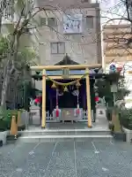 茶ノ木神社の{uncategorized: "未分類", other: "その他", undefined: "問題あり", building: "その他建物", grave: "お墓", sacred_gate: "鳥居", guardian: "狛犬", statue: "像", buddha: "仏像", history: "歴史", nature: "自然", garden: "庭園", animal: "動物", pagoda: "塔", temizu: "手水舎", mountain_gate: "山門・神門", sanctuary: "本殿・本堂", subordinate: "末社・摂社", art: "芸術", scenery: "景色", jizo: "地蔵", ema: "絵馬", goshuin: "御朱印", omikuji: "おみくじ", items: "授与品その他", amulet: "お守り", goshuincho: "御朱印帳", eats: "食事", festival: "お祭り", votive_dance: "神楽", shichigosan: "七五三参", wedding: "結婚式", experience: "体験その他", initially: "初詣", around: "周辺", anti_infection: "感染症対策"}