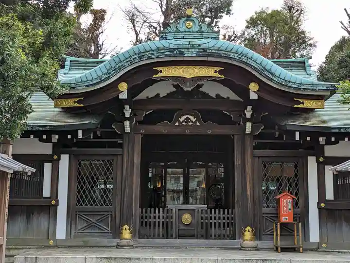 白金氷川神社の本殿・本堂