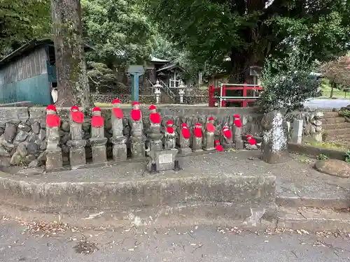 東中野熊野神社の地蔵
