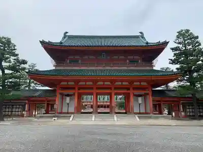 平安神宮の山門・神門