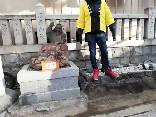 柳原蛭子神社（柳原えびす神社）の像