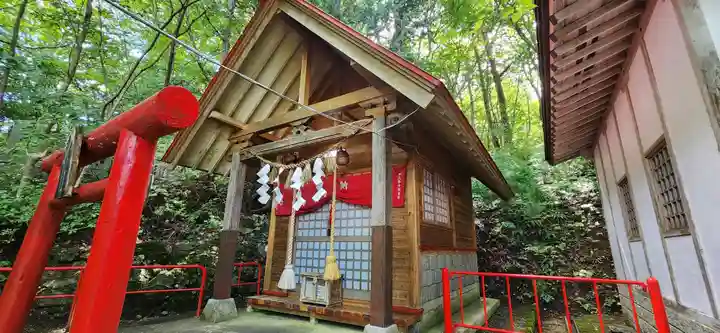 萬蔵稲荷神社のその他建物