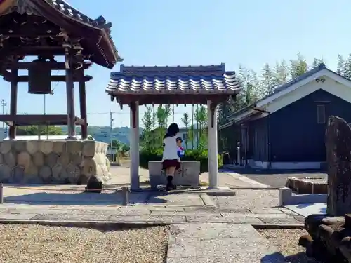 光徳寺の手水舎