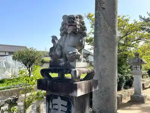 勝手神社の狛犬