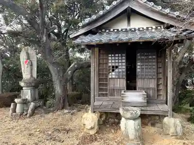 成田山名古屋別院大聖寺(犬山成田山)の末社・摂社