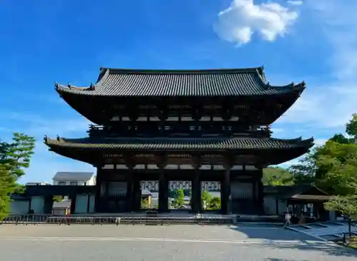 仁和寺の山門・神門
