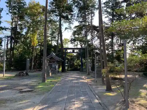 飽富神社の鳥居