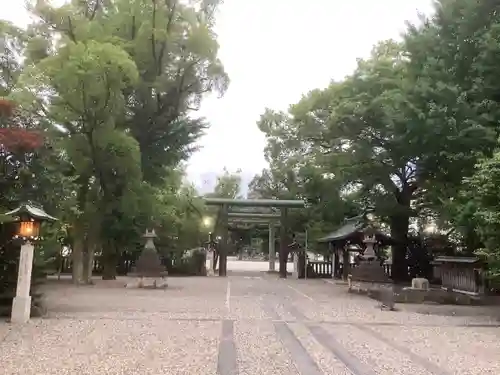 溝旗神社（肇國神社）の庭園