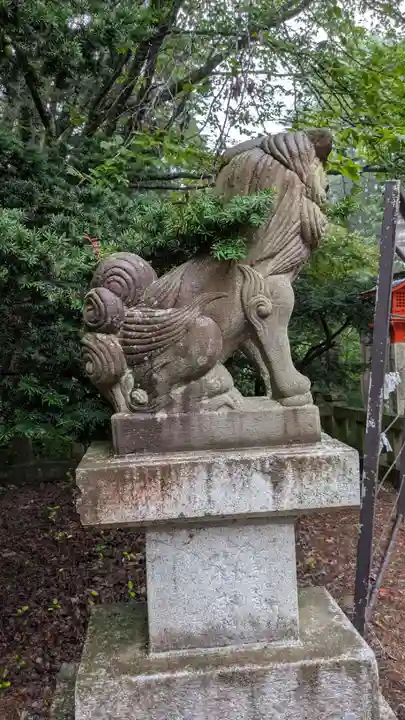 十勝神社の狛犬