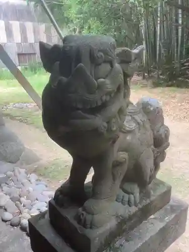 天神社（小渕天神）の狛犬