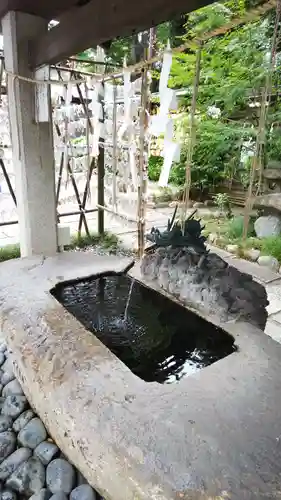 菊田神社の手水舎