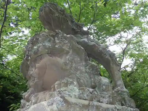 隠岐神社の狛犬