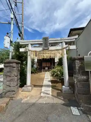 鹿見塚神社の{uncategorized: "未分類", other: "その他", undefined: "問題あり", building: "その他建物", grave: "お墓", sacred_gate: "鳥居", guardian: "狛犬", statue: "像", buddha: "仏像", history: "歴史", nature: "自然", garden: "庭園", animal: "動物", pagoda: "塔", temizu: "手水舎", mountain_gate: "山門・神門", sanctuary: "本殿・本堂", subordinate: "末社・摂社", art: "芸術", scenery: "景色", jizo: "地蔵", ema: "絵馬", goshuin: "御朱印", omikuji: "おみくじ", items: "授与品その他", amulet: "お守り", goshuincho: "御朱印帳", eats: "食事", festival: "お祭り", votive_dance: "神楽", shichigosan: "七五三参", wedding: "結婚式", experience: "体験その他", initially: "初詣", around: "周辺", anti_infection: "感染症対策"}