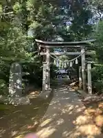 成田熊野神社の鳥居