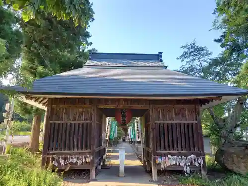 恵隆寺(立木千手観音)の山門・神門