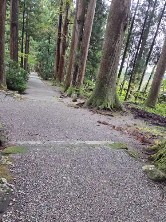 雄山神社中宮祈願殿(富山県)