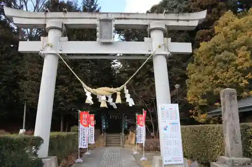 滑川神社 - 仕事と子どもの守り神の鳥居