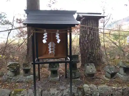 山家神社の末社