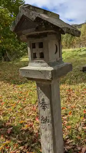 下金山神社の建物その他