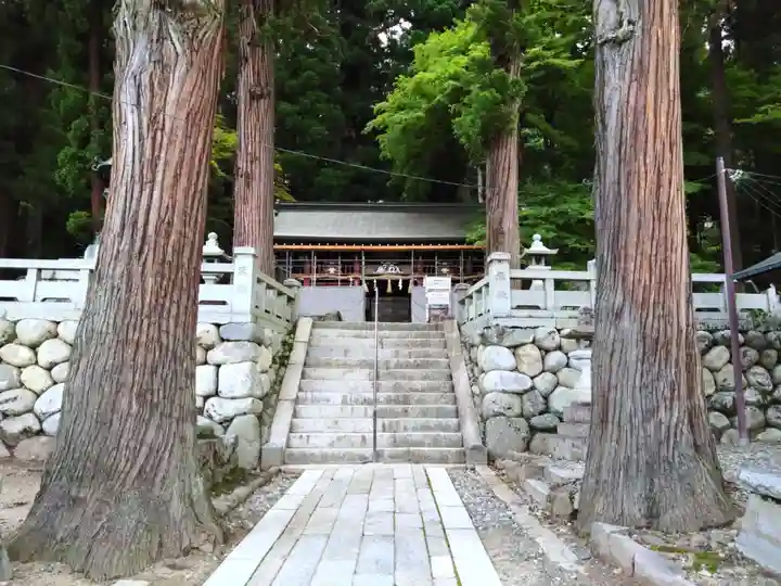 鳩ヶ嶺八幡宮(長野県)