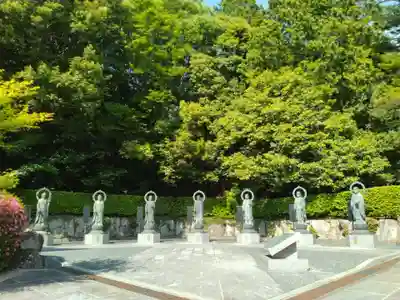 花山院菩提寺の地蔵