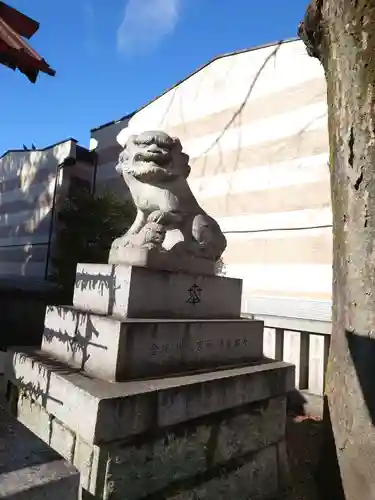 高崎神社の狛犬