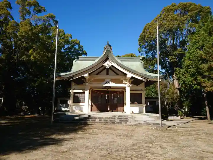 引馬神社の本殿・本堂