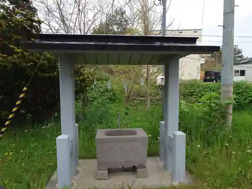 八幡神社の手水