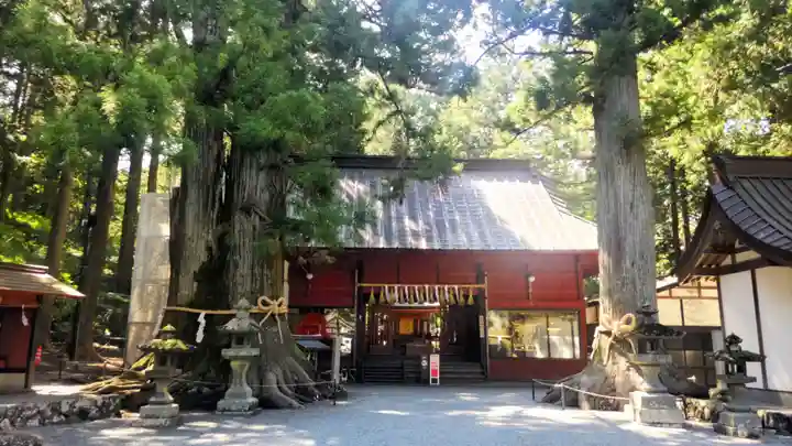 諏訪神社(北口本宮冨士浅間神社摂社)(山梨県)