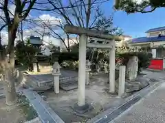 踞尾八幡神社の鳥居