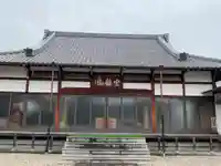 藏春寺の本殿・本堂