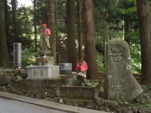 洞雲寺の地蔵