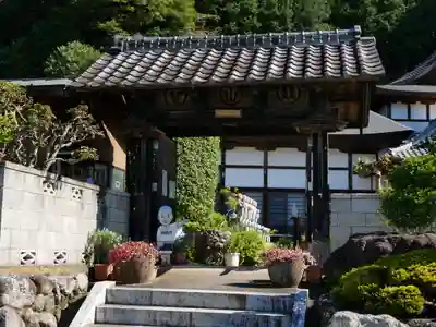 長興寺の山門・神門