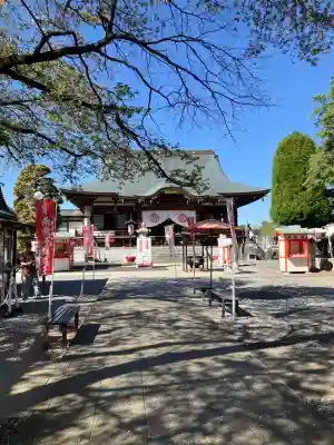 下野大師華蔵寺の{uncategorized: "未分類", other: "その他", undefined: "問題あり", building: "その他建物", grave: "お墓", sacred_gate: "鳥居", guardian: "狛犬", statue: "像", buddha: "仏像", history: "歴史", nature: "自然", garden: "庭園", animal: "動物", pagoda: "塔", temizu: "手水舎", mountain_gate: "山門・神門", sanctuary: "本殿・本堂", subordinate: "末社・摂社", art: "芸術", scenery: "景色", jizo: "地蔵", ema: "絵馬", goshuin: "御朱印", omikuji: "おみくじ", items: "授与品その他", amulet: "お守り", goshuincho: "御朱印帳", eats: "食事", festival: "お祭り", votive_dance: "神楽", shichigosan: "七五三参", wedding: "結婚式", experience: "体験その他", initially: "初詣", around: "周辺", anti_infection: "感染症対策"}