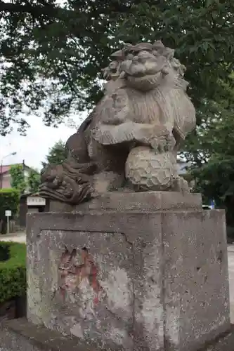 鎮守氷川神社の狛犬