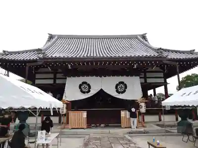 阿弥陀寺の本殿・本堂