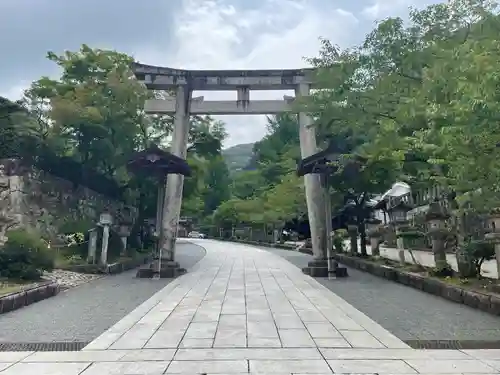 伊奈波神社の鳥居