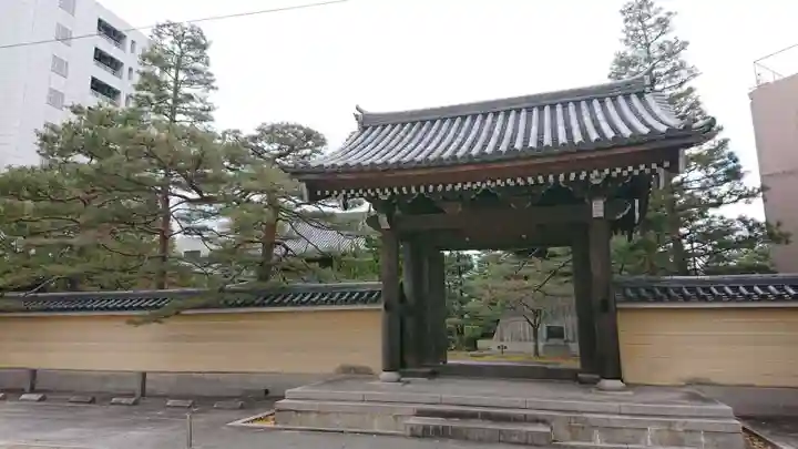 承天寺の山門・神門