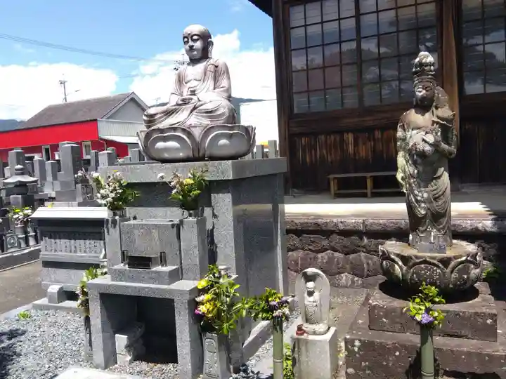 桃牛寺(愛知県)