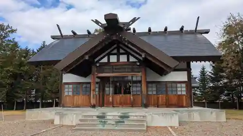 風連神社の本殿