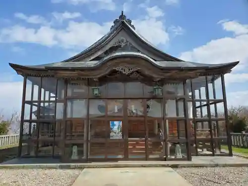 鰀目嶽神社の本殿