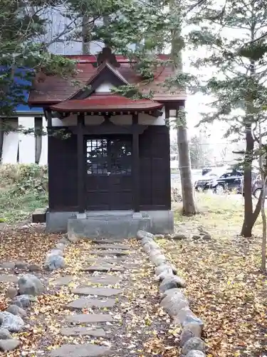 大麻神社の末社