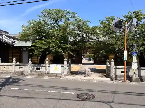 金倉寺の建物その他