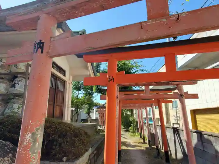 船寺神社の末社・摂社