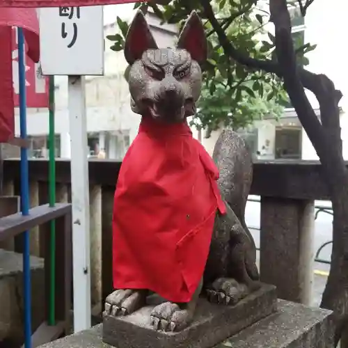 大松稲荷神社の狛犬