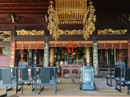 善導寺の本殿・本堂