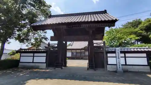 陀羅尼院総持寺の山門・神門