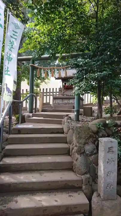 中目黒八幡神社の鳥居